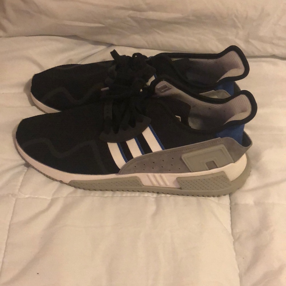 Adidas ADV Equipment tennis shoes